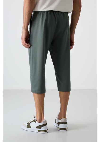 Haki Pamuklu Yumuşak Dokulu Standart Fit Nakışlı Erkek Kapri - 83102 indirimleri