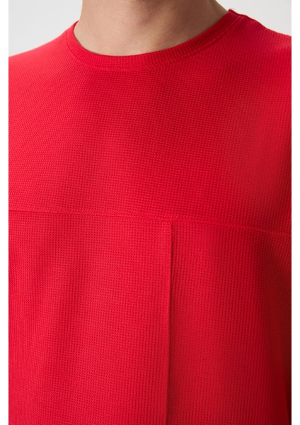 Kırmızı Waffle İnterlok Yüzeyi Dokulu Oversize Fit Basic Erkek T-Shirt - 88380 fiyatları