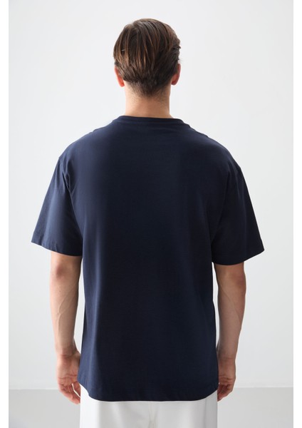 Lacivert %100 Pamuk Kalın Yumuşak Dokulu Oversize Fit Baskılı Erkek T-Shirt - 88357 indirimleri