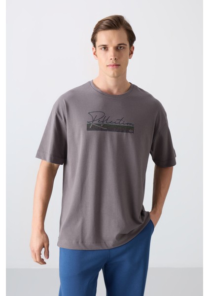 Koyu Gri Pamuklu Kalın Yumuşak Dokulu Oversize Fit Baskılı Erkek T-Shirt - 88334