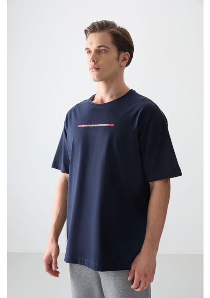 Lacivert %100 Pamuk Kalın Yumuşak Dokulu Oversize Fit Baskılı Erkek T-Shirt - 88358 modelleri