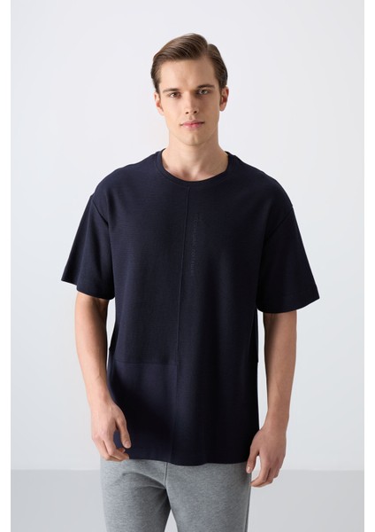 Lacivert Pamuklu Kalın Yüzeyi Dokulu Oversize Fit Basic Erkek T-Shirt - 88337