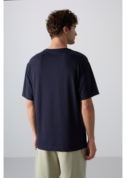 Lacivert Pamuklu Kalın Yumuşak Dokulu Oversize Fit Baskılı Erkek T-Shirt - 88332 indirimleri