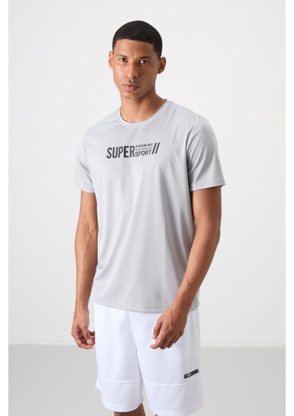 Gri Polyester Nefes Alan Dokulu İnce Esnek Standart Fit Erkek Performans T-Shirt - 88385