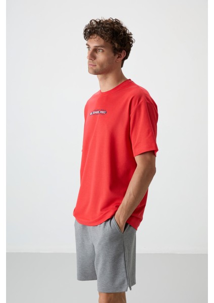 Fiesta Pamuklu Kalın Yüzeyi Dokulu Oversize Fit Baskılı Erkek T-Shirt - 88365 fırsatları
