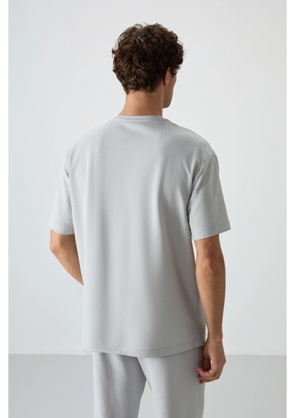 Taş Pamuklu Kalın Yüzeyi Dokulu Oversize Fit Baskılı Erkek T-Shirt - 88364 indirimleri