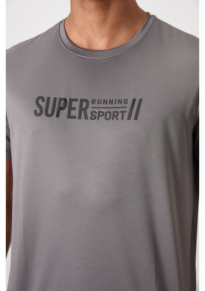 Koyu Gri Polyester Nefes Alan Dokulu İnce Esnek Standart Fit Erkek Performans T-Shirt - 88385 modelleri