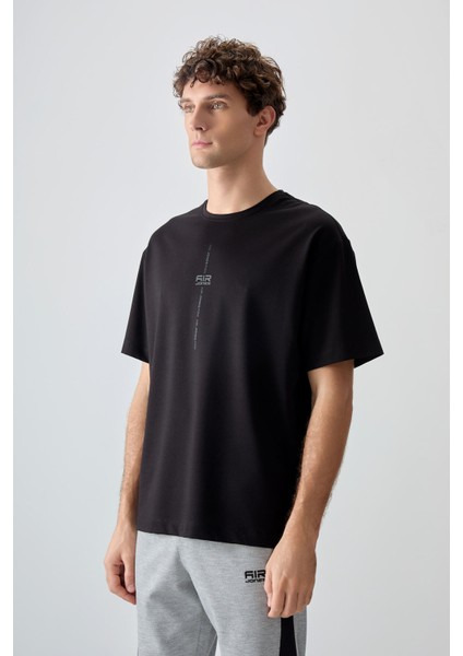 Siyah Pamuklu Kalın Yumuşak Dokulu Oversize Fit Baskılı Erkek T-Shirt - 88373 fırsatları
