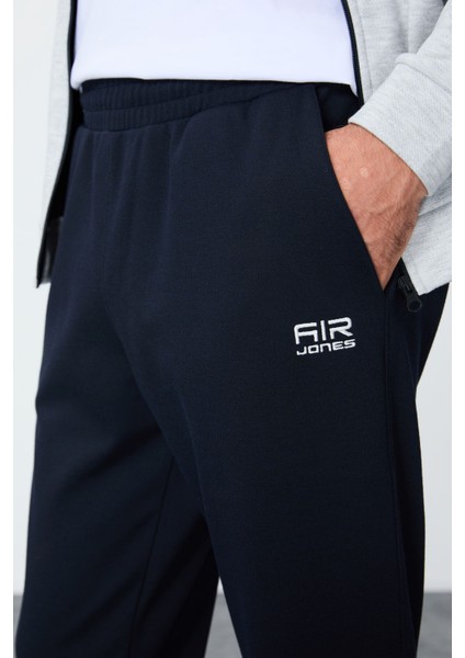 Gri-Lacivert Yüzeyi Dokulu Standart Fit Nakışlı Erkek Eşofman Takım - 85248 fiyatları