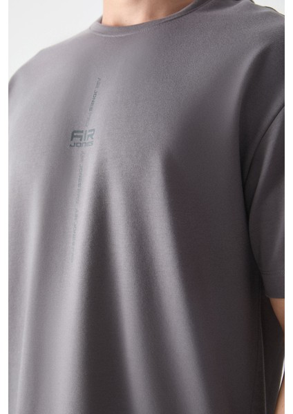 Koyu Gri Pamuklu Kalın Yumuşak Dokulu Oversize Fit Baskılı Erkek T-Shirt - 88373 modelleri