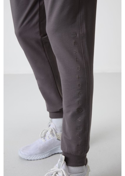 Koyu Gri Pamuk Yumuşak Dokulu Standart Fit Nakışlı Erkek Eşofman Alt - 82133 indirimleri