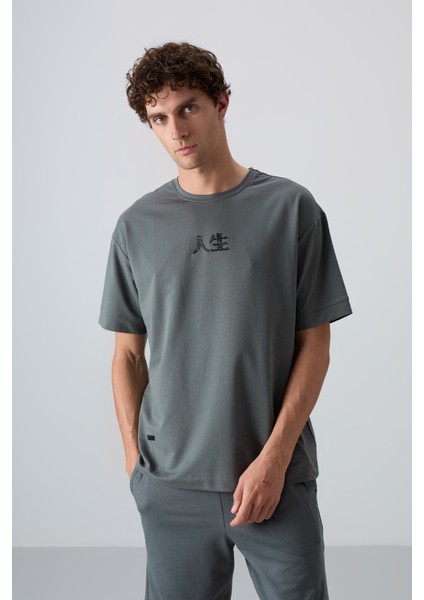 Haki Pamuklu Kalın Yumuşak Dokulu Oversize Fit Baskılı Erkek T-Shirt - 88342