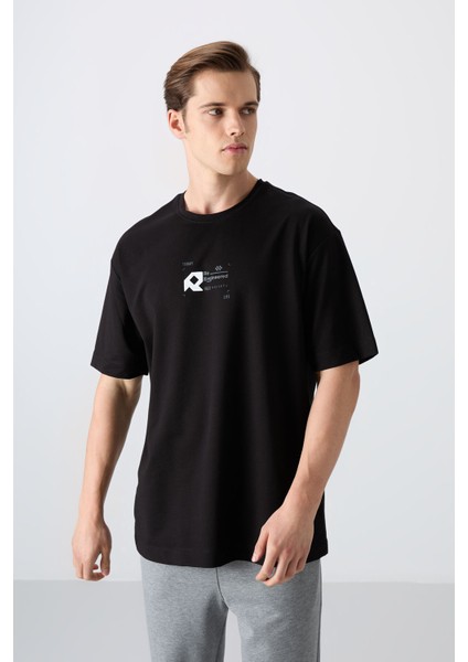 Siyah Pamuklu Kalın Yumuşak Dokulu Oversize Fit Baskılı Erkek T-Shirt - 88350 fırsatları