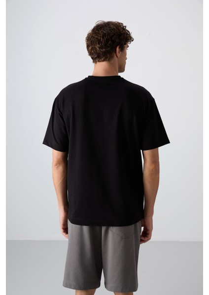 Siyah Pamuklu Kalın Yumuşak Dokulu Oversize Fit Baskılı Erkek T-Shirt - 88345 indirimleri