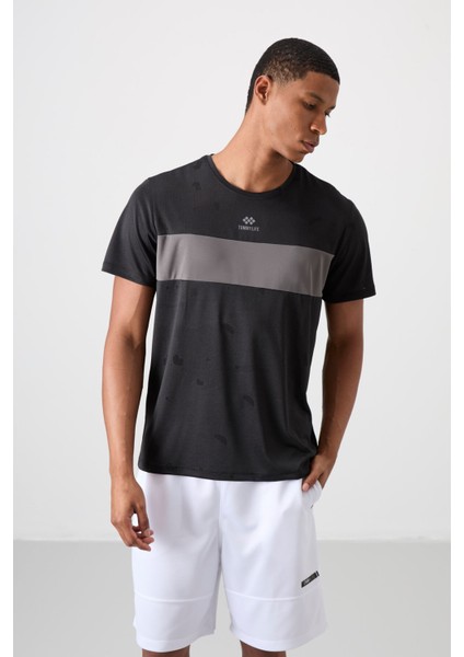 Siyah Polyester Nefes Alan Jakarlı İnce Esnek Standart Fit Erkek Performans T-Shirt - 88398 fırsatları