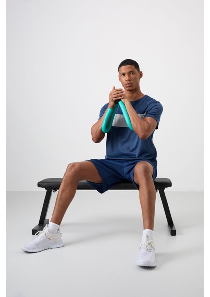 Parlament Polyester Nefes Alan Jakarlı İnce Esnek Standart Fit Erkek Performans T-Shirt - 88398