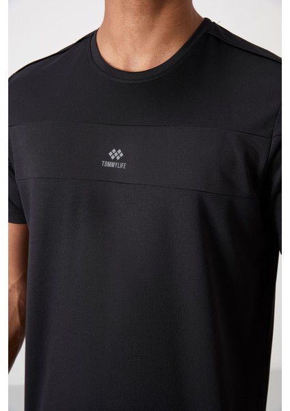 Siyah Polyester Nefes Alan Dokulu İnce Esnek Standart Fit Erkek Performans T-Shirt - 88396 modelleri
