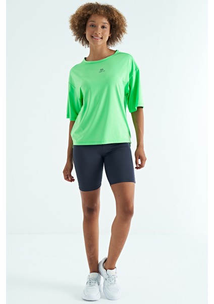 Neon Yeşil O Yaka Baskı Detaylı Oversize Kısa Kol Kadın T-Shirt - 97263