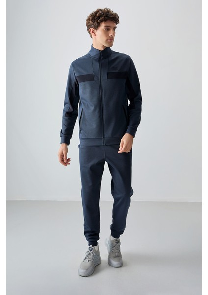 İndigo Yüzeyi Dokulu Standart Fit Nakışlı Erkek Eşofman Takım - 85248