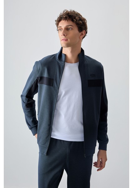 İndigo Yüzeyi Dokulu Standart Fit Nakışlı Erkek Eşofman Takım - 85248 fiyatları