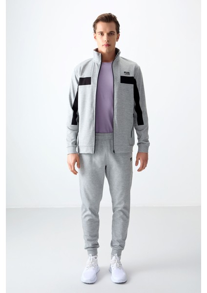 Gri Melanj Yüzeyi Dokulu Standart Fit Nakışlı Erkek Eşofman Takım - 85248
