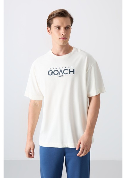 Ekru Pamuklu Kalın Yumuşak Dokulu Oversize Fit Baskılı Erkek T-Shirt - 88329 fırsatları