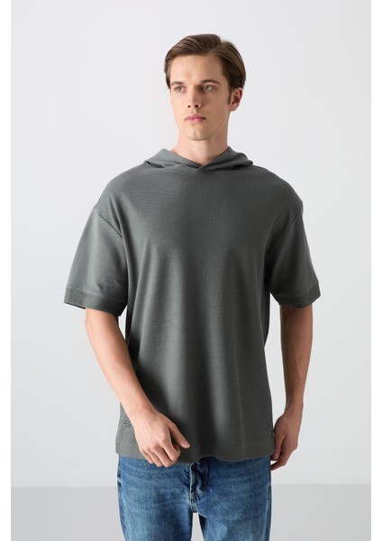 Haki Pamuklu Kalın Yüzeyi Dokulu Oversize Fit Basic Erkek T-Shirt - 88335