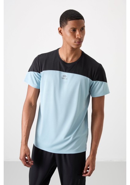 Açık Mavi Polyester Nefes Alan Dokulu İnce Esnek Standart Fit Erkek Performans T-Shirt - 88386 fırsatları