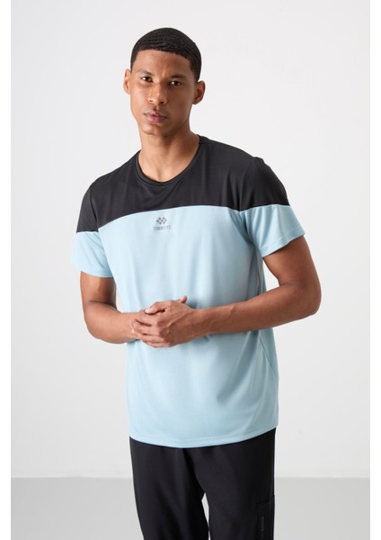 Açık Mavi Polyester Nefes Alan Dokulu İnce Esnek Standart Fit Erkek Performans T-Shirt - 88386 indirimleri