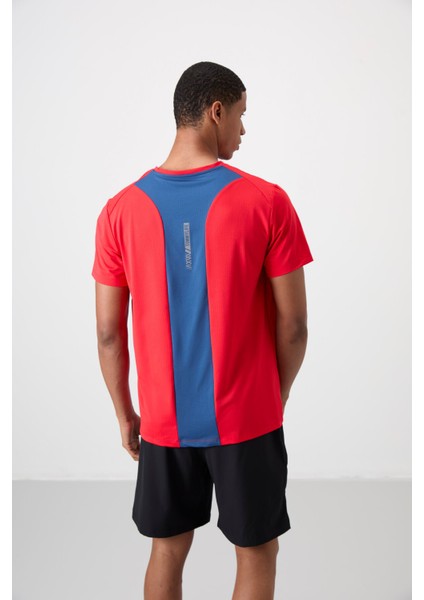 Tommy Life Kırmızı Polyester Nefes Alan Dokulu Ince Esnek Standart Fit Erkek Performans T-Shirt - 88387 indirimleri