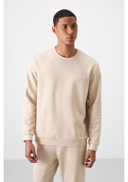 Bej Pamuklu Kalın Yumuşak Dokulu Comfort Fit Nakışlı Erkek Eşofman Takım - 85254 fiyatları