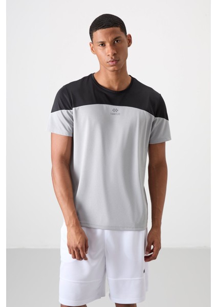 Gri Polyester Nefes Alan Dokulu İnce Esnek Standart Fit Erkek Performans T-Shirt - 88386