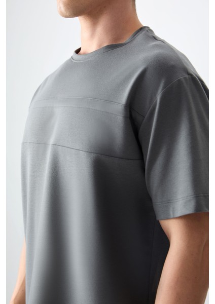 Haki Pamuklu Kalın Yumuşak Dokulu Oversize Fit Basic Erkek T-Shirt - 88378 fiyatları