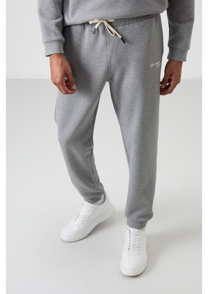 Gri Melanj Pamuklu Kalın Yumuşak Dokulu Comfort Fit Nakışlı Erkek Eşofman Takım - 85254 modelleri