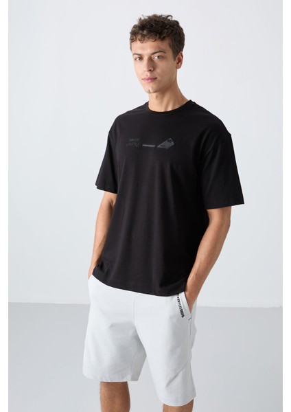Siyah Pamuklu Kalın Yumuşak Dokulu Oversize Fit Baskılı Erkek T-Shirt - 88330 fırsatları