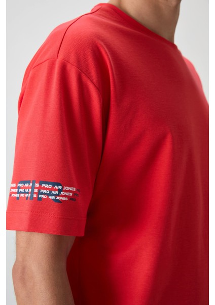 Fiesta Pamuklu Kalın Yüzeyi Dokulu Oversize Fit Baskılı Erkek T-Shirt - 88369 fiyatları