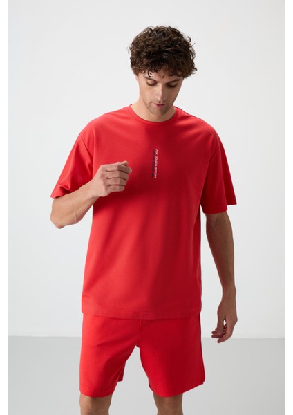 Fiesta Pamuklu Kalın Yüzeyi Dokulu Oversize Fit Baskılı Erkek T-Shirt - 88368 fırsatları