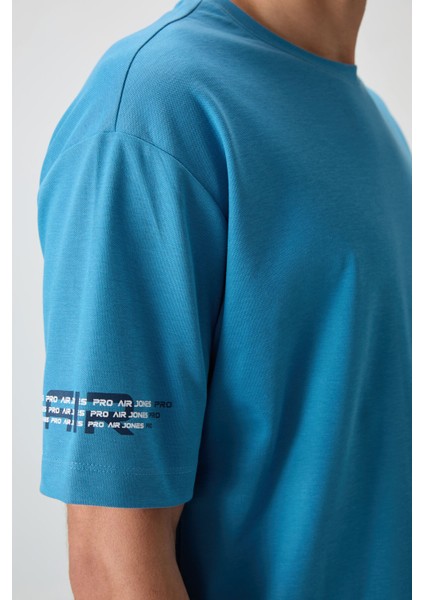 Petrol Mavi Pamuklu Kalın Yüzeyi Dokulu Oversize Fit Baskılı Erkek T-Shirt - 88369 modelleri