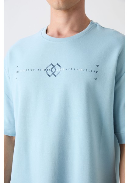 Açık Mavi Pamuklu Kalın Yumuşak Dokulu Oversize Fit Baskılı Erkek T-Shirt - 88323 modelleri