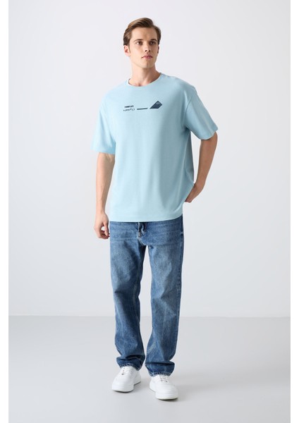 Açık Mavi Pamuklu Kalın Yumuşak Dokulu Oversize Fit Baskılı Erkek T-Shirt - 88330 fiyatları