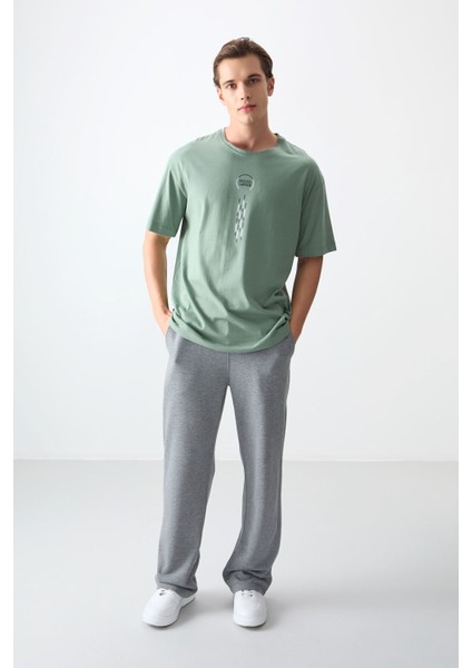 Açık Yeşil %100 Pamuk Kalın Yumuşak Dokulu Oversize Fit Baskılı Erkek T-Shirt - 88355 indirimleri