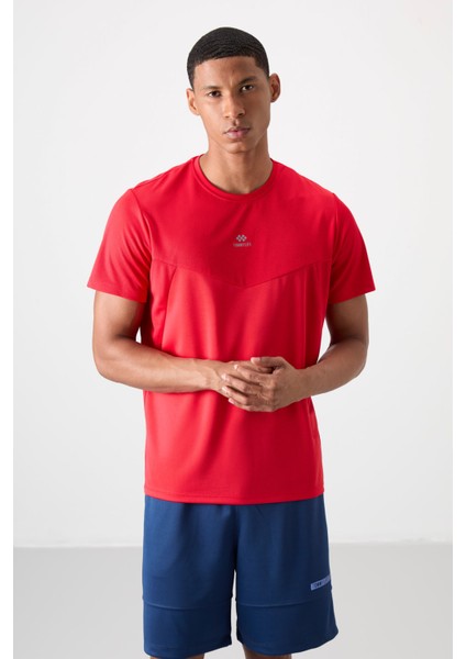 Kırmızı Polyester Nefes Alan Dokulu İnce Esnek Standart Fit Erkek Performans T-Shirt - 88391