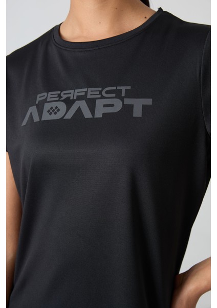 Siyah Polyester Nefes Alan Dokulu İnce Esnek Standart Fit Performans Kadın T-Shirt - 97283 modelleri