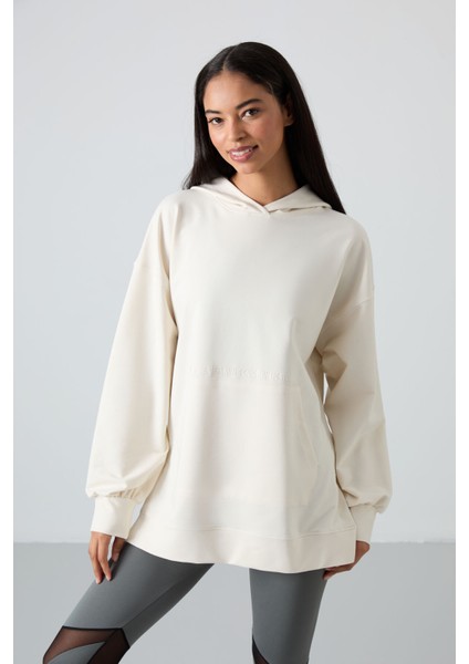 Ekru Balon Kol Yazı Nakışlı Kadın Oversize Tunik Sweatshirt - 97163 indirimleri