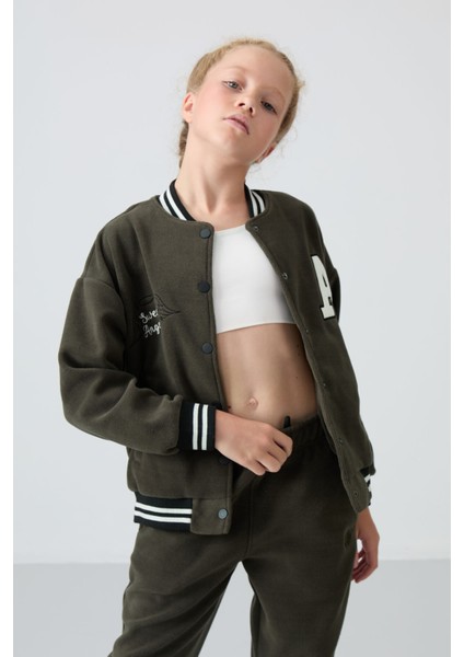 Haki Kalın Yumuşak Dokulu Standart Fit Nakışlı Polar Kız Çocuk Kolej Ceket - 75156 fırsatları