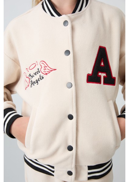 Bej Kalın Yumuşak Dokulu Standart Fit Nakışlı Polar Kız Çocuk Kolej Ceket - 75156 fırsatları