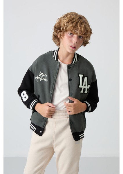 Haki Pamuklu Kalın İçi Tüylü Yumuşak Dokulu Standart Fit Nakışlı Erkek Çocuk Kolej Ceket - 11258