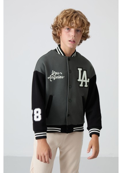 Haki Pamuklu Kalın İçi Tüylü Yumuşak Dokulu Standart Fit Nakışlı Erkek Çocuk Kolej Ceket - 11258 fırsatları