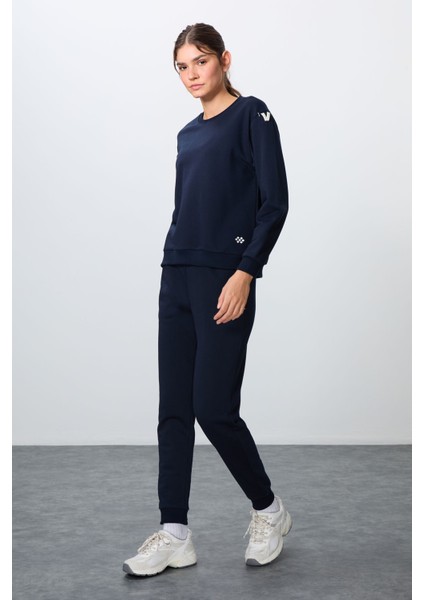 Indigo Kompakt Pamuklu Kalın Pürüzsüz Dokulu O Yaka Oversize Fit Kadın Eşofman Takım - 95341