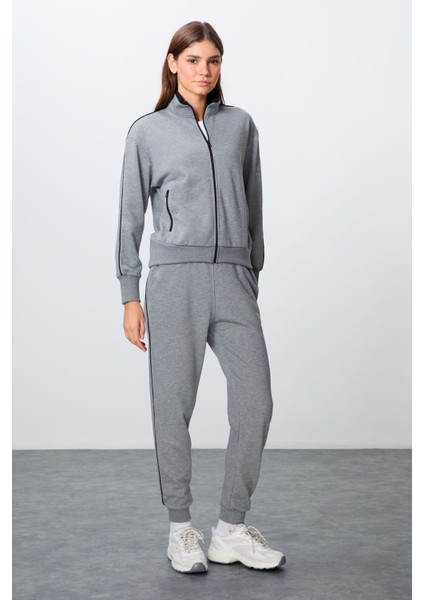 Gri Melanj Kompakt Pamuklu Kalın Pürüzsüz Dokulu Dik Yaka Oversize Fit Kadın Eşofman Takım - 95340 fırsatları